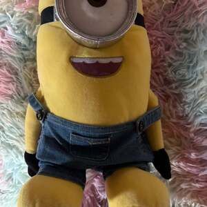 Build-A-Bear Despicable Me Minion Stuart 15" Plush